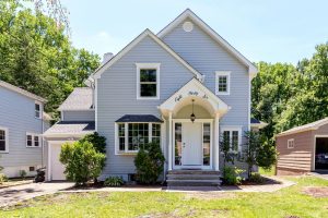 846 Summit Av, Westfield